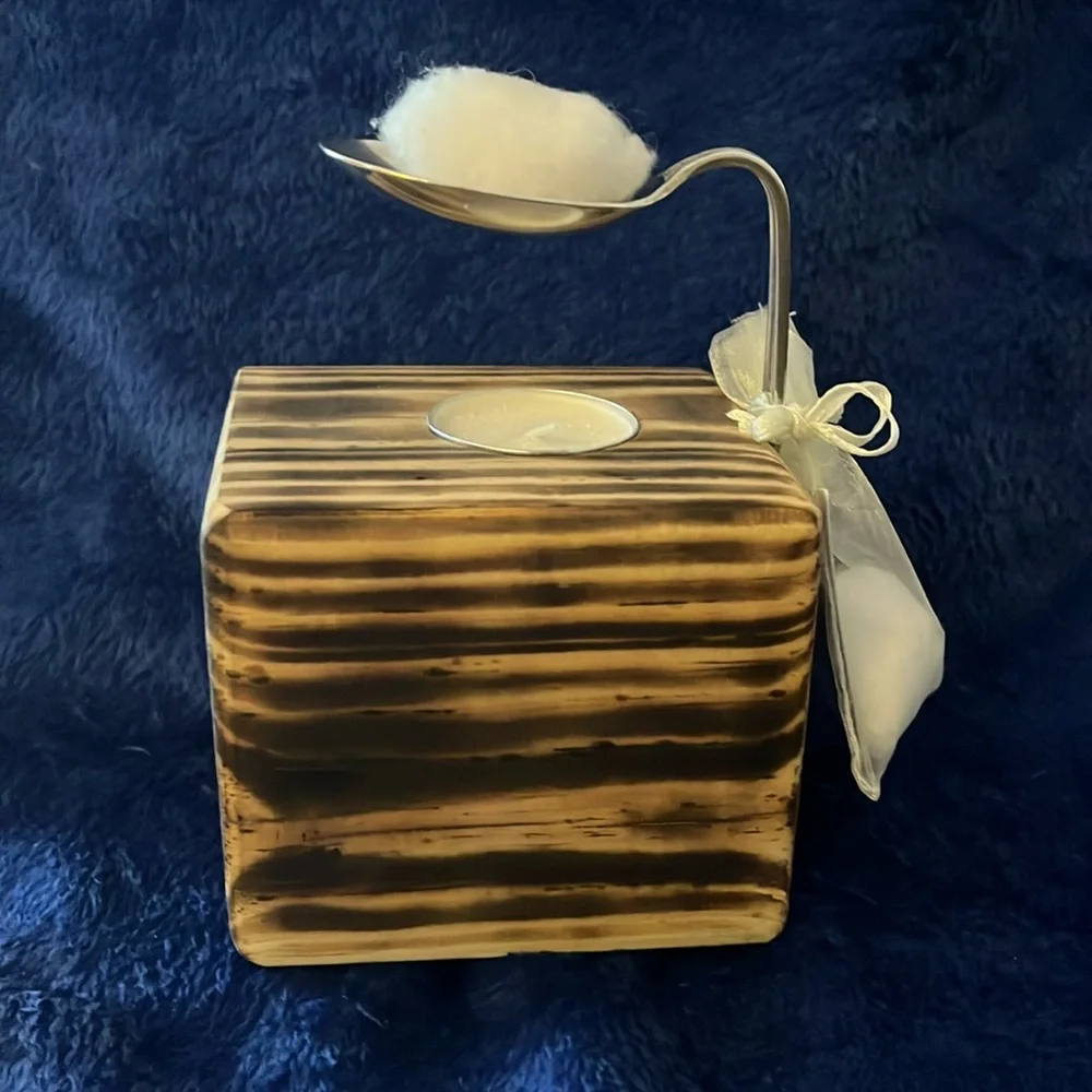 NWT Essential Oil Diffuser